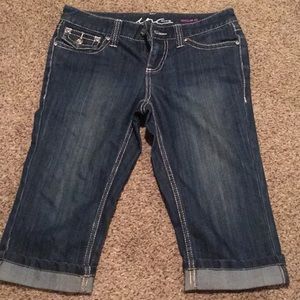 INC Denim capris PETITE